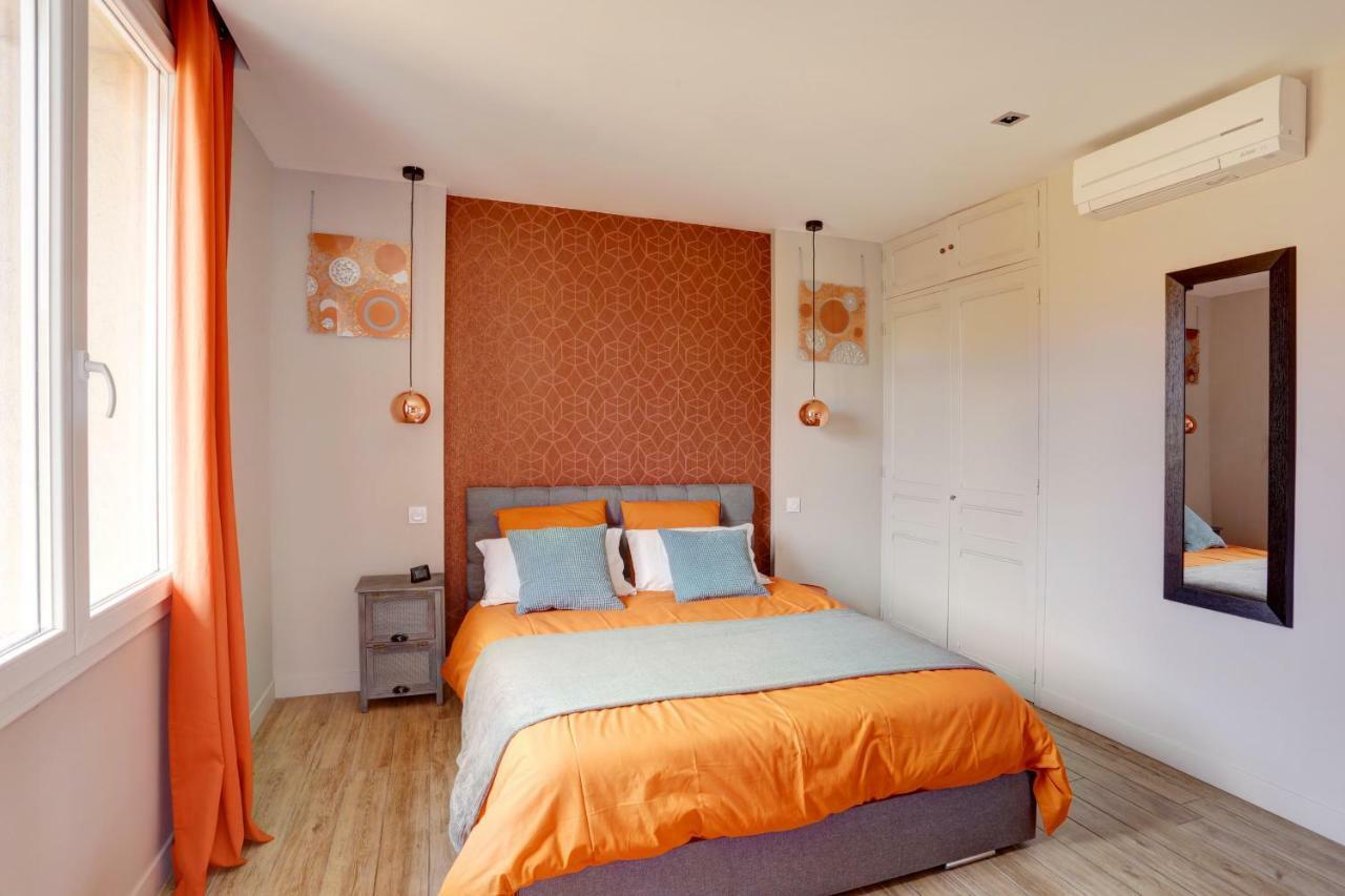 Appartement L'amandine ,45 M2 Terrasse Et Garage Centre Saint-Raphaël