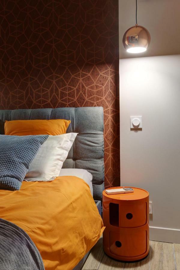 Appartement L'amandine ,45 M2 Terrasse Et Garage Centre Saint-Raphaël